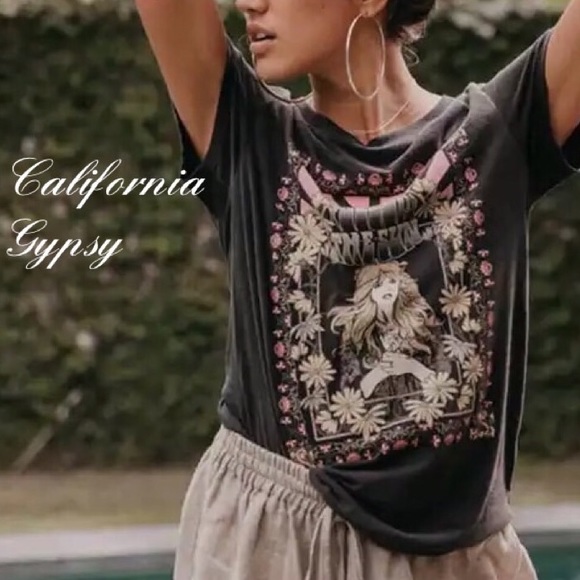 FOLLOW THE SUN Stevie Nicks Fleetwood T-shirt - Picture 2 of 5